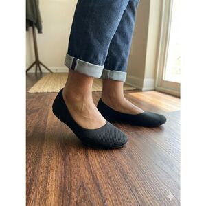 Allbirds Tree Breezers - Jet Black - Women’s Size 9.5